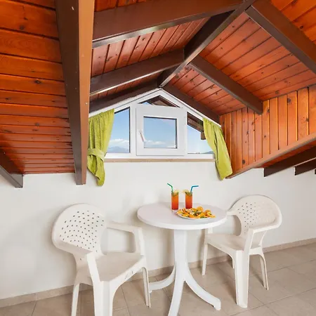 Safak Oasis فندق داليان