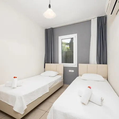 Hotel Safak Oasis